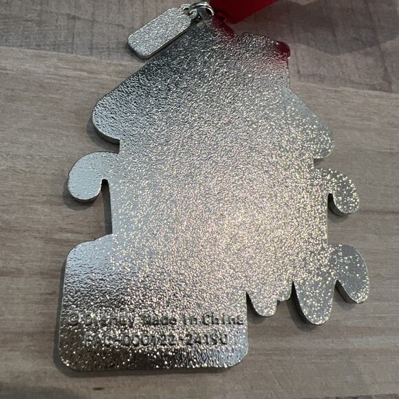 Mickey’s Very Merry Christmas Party 2024 Gingerbread House Ornament NEW - Picture 3 of 3